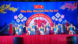 Lào Cai yêu cầu "ăn Tết gọn, làm việc sớm, vào việc ngay"