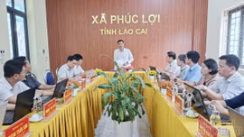 Đoàn công tác của tỉnh làm việc với Đảng ủy xã Phúc Lợi