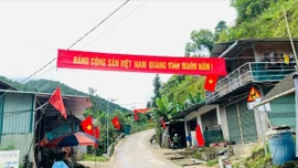 Sắc xuân rộn ràng trên khắp nẻo Lào Cai