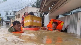 Phó Thủ tướng yêu cầu đánh giá nguyên nhân lũ quét, sạt lở sau đợt mưa lũ lịch sử