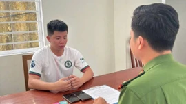 Mất hơn 2,2 tỷ đồng vì bị "con gái" lừa qua facebook