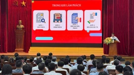 Một số điểm khác biệt trong tổ chức thi tốt nghiệp giữa các chương trình học