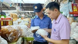 Bổ sung dự án Luật An toàn thực phẩm (sửa đổi) vào Chương trình lập pháp năm 2026