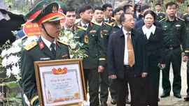 Tấm gương sáng ngời của người lính Bộ đội Cụ Hồ thời bình trên vùng cao Sín Chéng