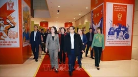 Thủ tướng kiểm tra công tác chuẩn bị Đại hội Thi đua yêu nước toàn quốc lần thứ XI