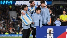 Lionel Messi hướng đến World Cup 2026