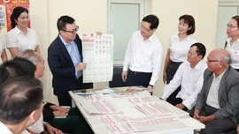 Người dân có thể đọc Dự thảo Văn kiện Đại hội XIV tại các điểm Bưu điện Văn hóa xã