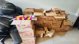 Lào Cai: Thu giữ hơn 6.100 sản phẩm bánh kẹo không rõ nguồn gốc