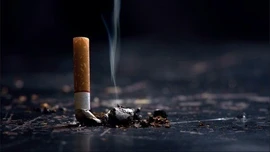 Quốc gia đầu tiên cấm hút thuốc theo thế hệ