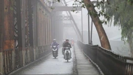 Nguyên nhân khiến nồm ẩm ở miền Bắc đến sớm bất thường