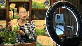 Sức mạnh của livestream đối với tiêu thụ nông sản địa phương