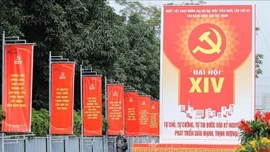 Đảng ta muôn vạn tấm lòng niềm tin