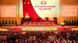 Đại hội XII của Đảng: Đẩy mạnh toàn diện, đồng bộ công cuộc đổi mới