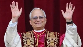 Giáo hoàng Leo XIV kêu gọi đình chiến toàn cầu trong ngày Giáng sinh