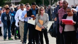 Mỹ: Doanh nghiệp nhỏ cắt giảm hàng loạt vị trí, hơn 30.000 người mất việc