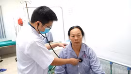 Trung tâm Y tế khu vực Bảo Thắng cấp cứu kịp thời nhiều ca ngộ độc nấm rừng
