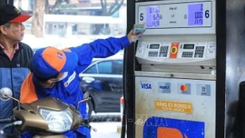 VPI dự báo giá xăng dầu tiếp tục giảm trong kỳ điều hành ngày mai 8/1