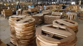 Thúc đẩy doanh nghiệp tư nhân, nâng cao hiệu quả doanh nghiệp nhà nước