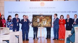 Thủ tướng Phạm Minh Chính gặp gỡ cộng đồng người Việt Nam tại LB Nga