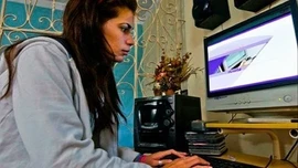 Làm việc từ xa trở lại như giải pháp ứng phó khủng hoảng năng lượng