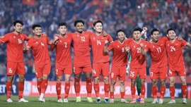 Tuyển Việt Nam áp sát Top 100 thế giới