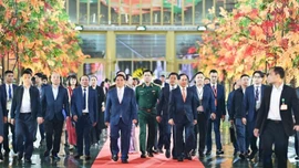 Thủ tướng Phạm Minh Chính tham dự lễ Bế mạc Hội chợ Mùa Thu 2025