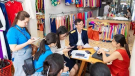 Tạo bước chuyển đổi số tới nhóm hộ kinh doanh khi bỏ thuế khoán