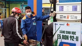 Xăng, dầu đồng loạt giảm giá từ chiều 27/11