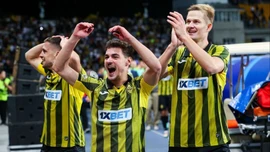 'Địa chấn' liên tiếp xuất hiện ở đấu trường Champions League