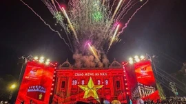 Tái hiện lịch sử bằng công nghệ