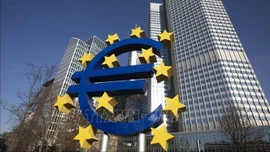ECB dự kiến giữ nguyên lãi suất lần đầu tiên sau gần một năm
