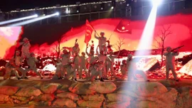 Triển lãm "95 năm Cờ Đảng soi đường" công nghệ tương tác 3D xuất hiện trên không gian số