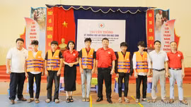Hội Chữ thập đỏ tỉnh truyền thông về trường học an toàn