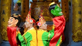 Sắc màu tâm linh trong nghệ thuật diễn xướng dân gian