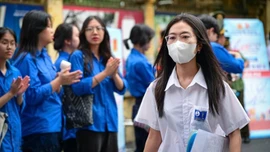Vì sao điểm chuẩn các trường khối ngành y dược giảm mạnh?