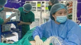 2 thuốc loại mới "siêu đắt" tiêu diệt tế bào ung thư gan