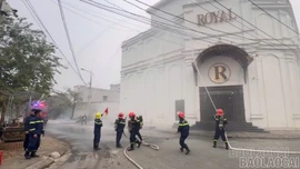 Công an phường Trung Tâm diễn tập phương án phòng cháy, chữa cháy tại cơ sở kinh doanh karaoke