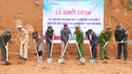 Khởi công xây dựng nhà tình nghĩa tặng thân nhân liệt sĩ Công an nhân dân