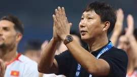 HLV Kim Sang Sik ra quyết định bất ngờ với ĐT Việt Nam tại AFF Cup