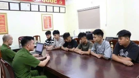Bạo lực học đường: Cần ngăn chặn từ mầm mống