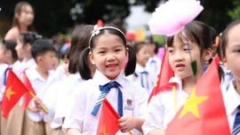 Bộ GD&ĐT ban hành 10 nhiệm vụ, giải pháp trọng tâm năm học 2025-2026