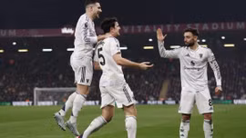 Sao MU được vinh danh trước khi Ngoại hạng Anh trở lại