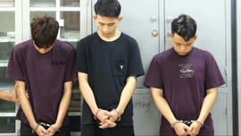 Bắt nhóm lừa đảo bán cây cảnh, quần áo chiếm đoạt hơn 3,2 tỷ đồng