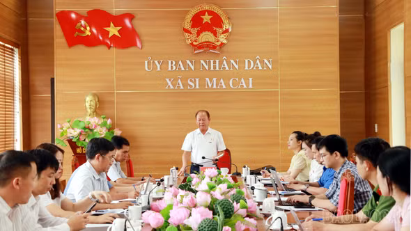 Đoàn đại biểu Quốc hội tỉnh khảo sát tại xã Si Ma Cai
