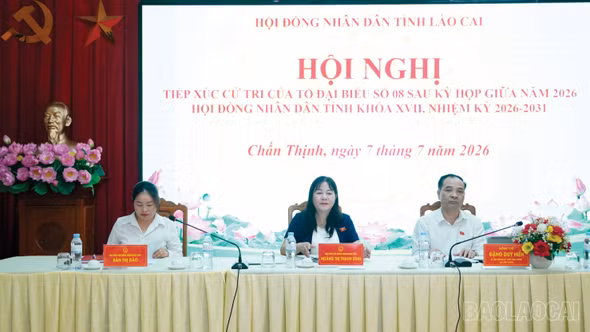 Tổ đại biểu số 8 - HĐND tỉnh tiếp xúc cử tri tại xã Chấn Thịnh