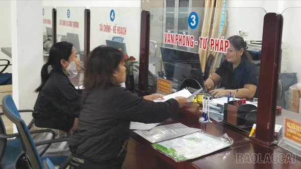 Tập trung cải cách hành chính, đáp ứng nhu cầu người dân