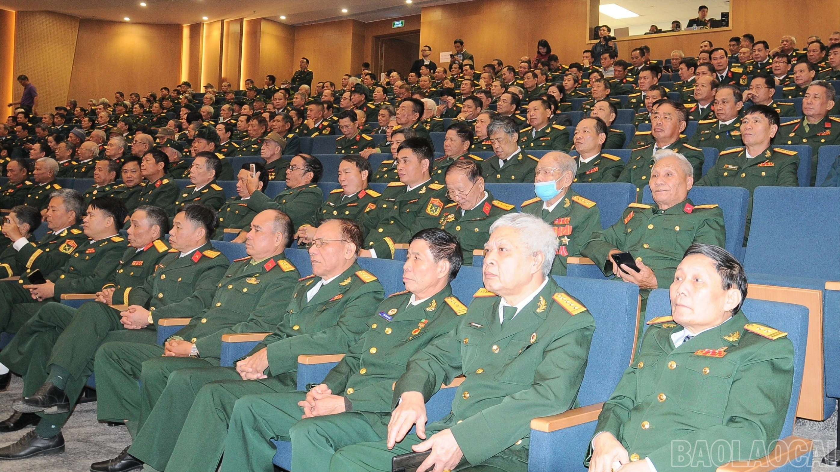 Bộ Chỉ huy Quân sự tỉnh gặp mặt cán bộ quân đội nghỉ hưu, nghỉ công tác ảnh 3