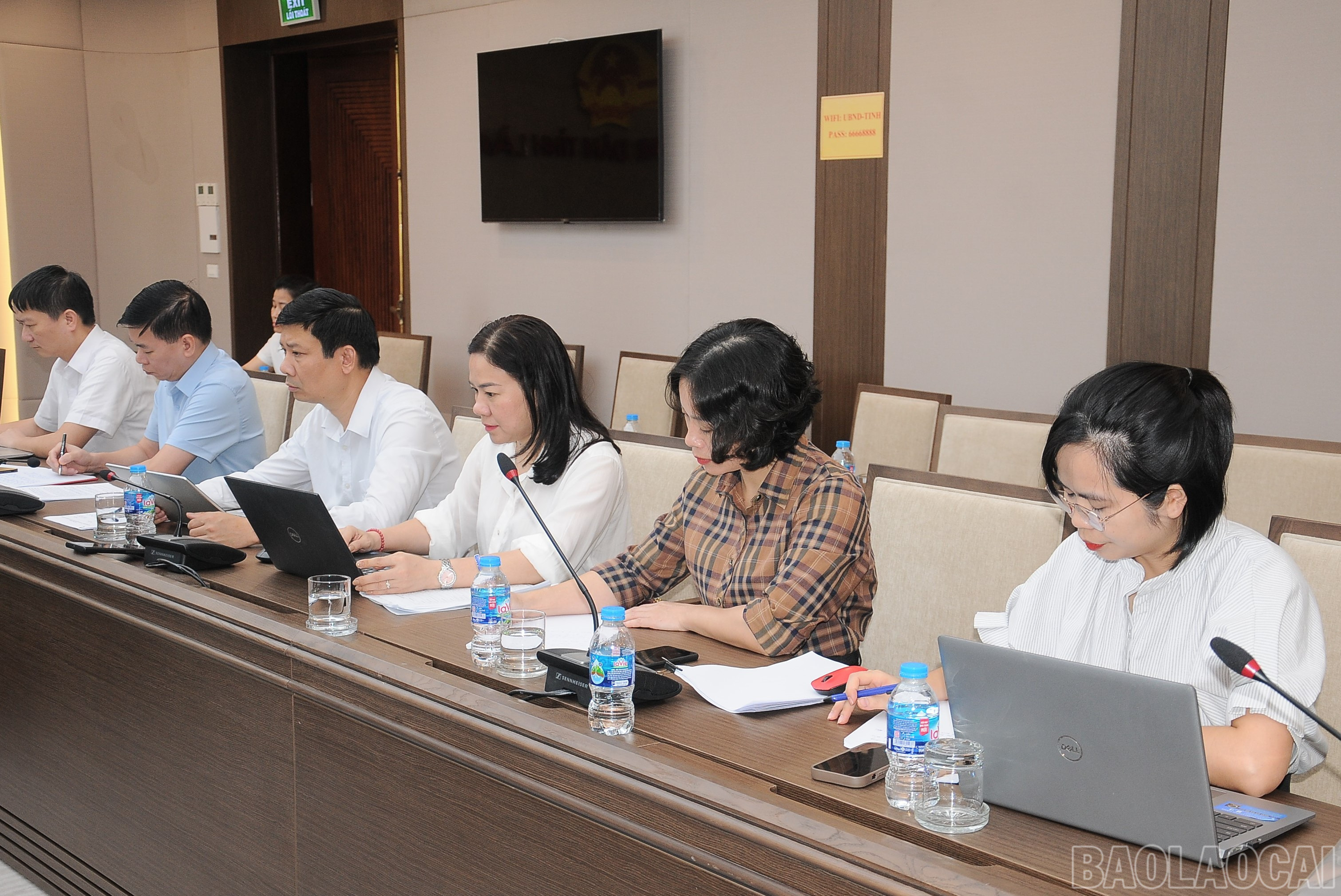 Các đại biểu dự hội nghị. baolaocai-br_duc-3329.jpg