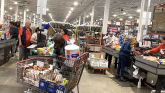 42 triệu người Mỹ có nguy cơ không được hỗ trợ thực phẩm