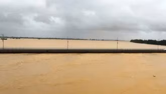 Lũ trên sông Thu Bồn đã vượt mốc lũ lịch sử năm 1964